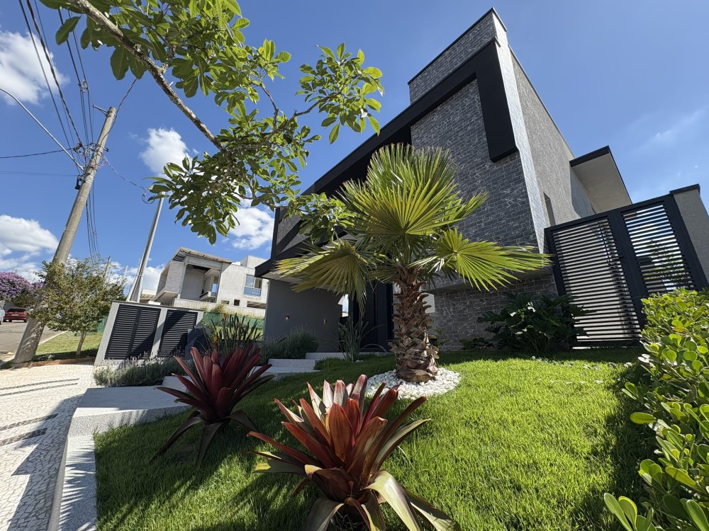 Casa em Condomínio - Venda - Jardim São Pedro - Mogi das Cruzes - SP